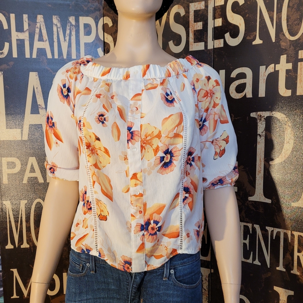 Lily White Floral Off-the-Shoulder